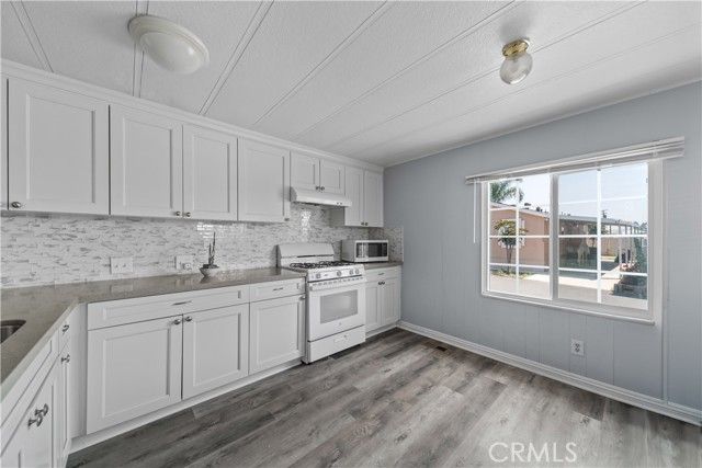 2131 W San Bernardino Road 46, West Covina, CA 91790