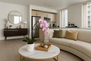 79 SW 12th St 2001-S, Miami, FL 33130