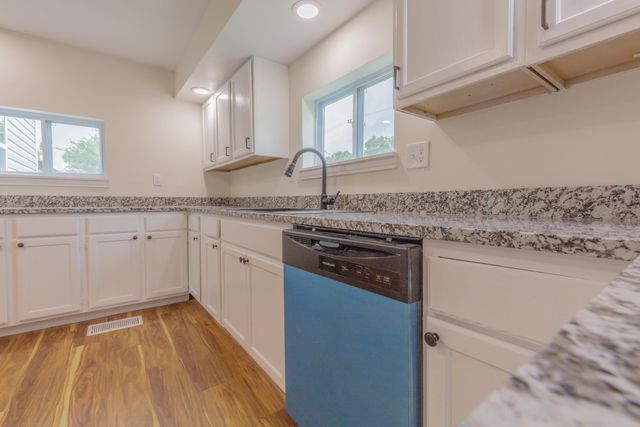 31 Circle Drive, Rossville, GA 30741