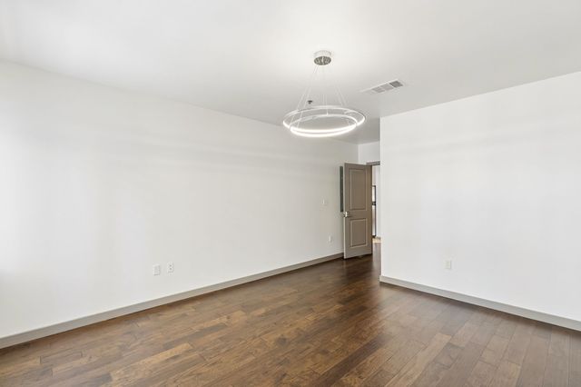 1200 Main Street 508, Dallas, TX 75202