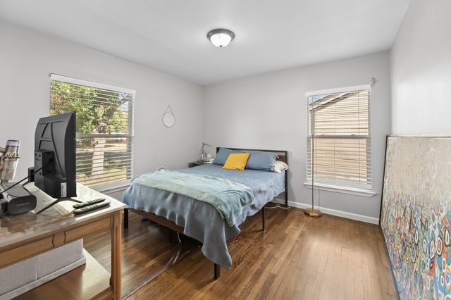 2212 Tealford Drive, Dallas, TX 75228