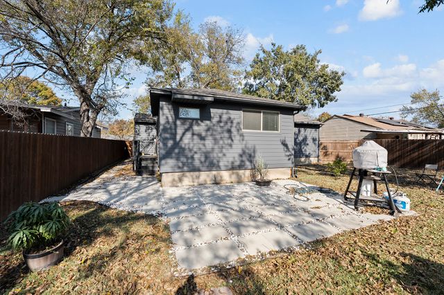 2212 Tealford Drive, Dallas, TX 75228