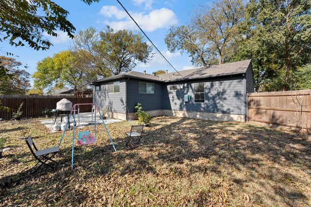 2212 Tealford Drive, Dallas, TX 75228