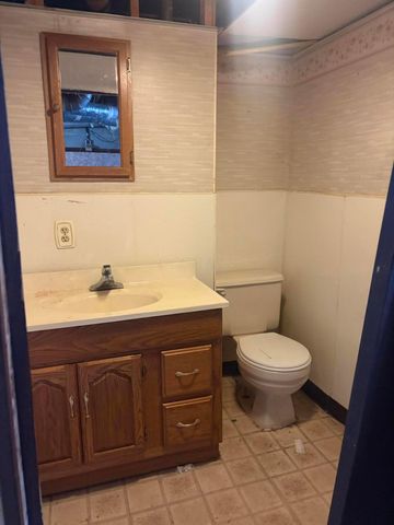 1288-1292 E 19th Avenue, Columbus, OH 43211