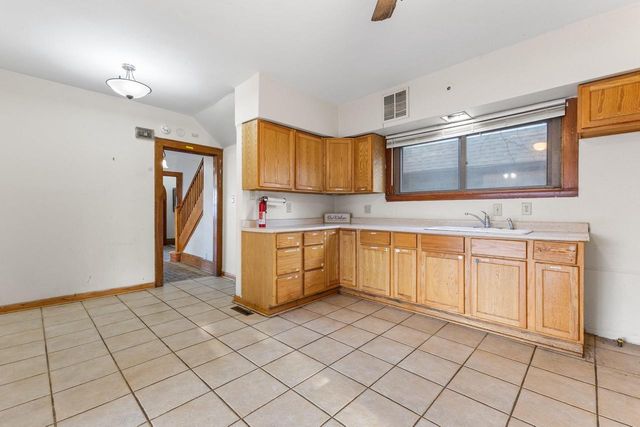 2704 N 46th STREET, Milwaukee, WI 53210