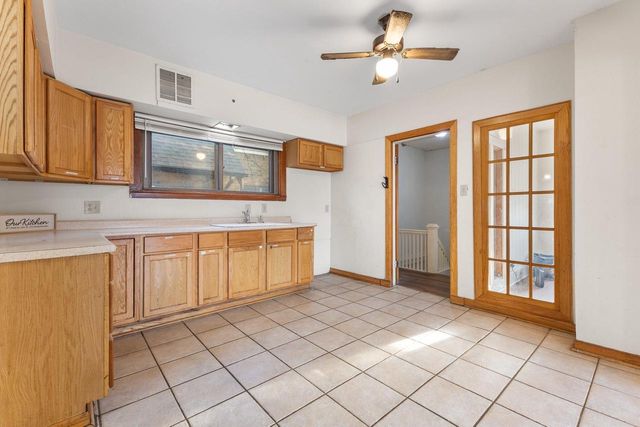 2704 N 46th STREET, Milwaukee, WI 53210