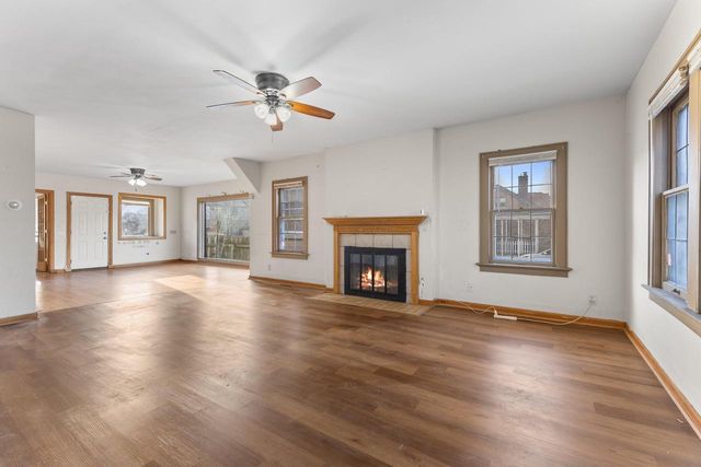 2704 N 46th STREET, Milwaukee, WI 53210