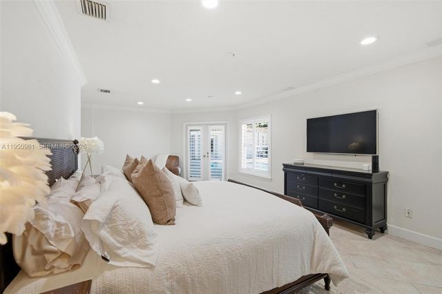 6801 SW 126th Ter, Pinecrest, FL 33156