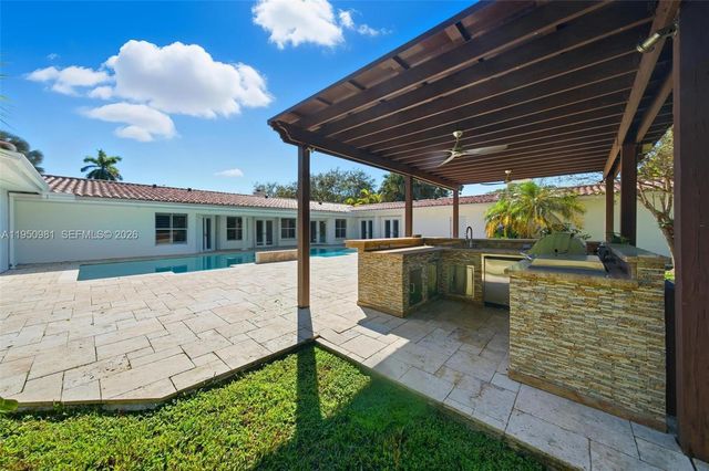 6801 SW 126th Ter, Pinecrest, FL 33156