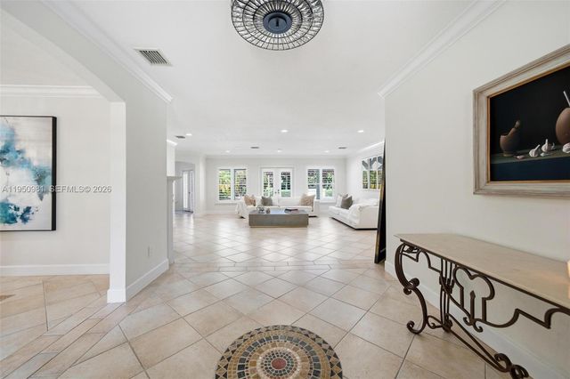 6801 SW 126th Ter, Pinecrest, FL 33156