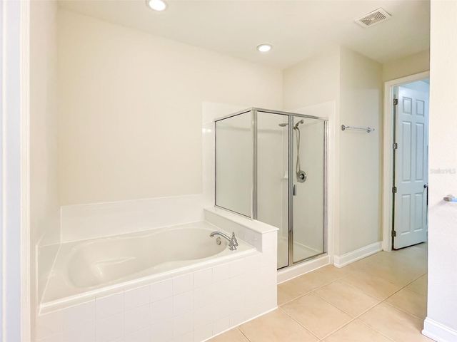 3368 ROBERT TRENT JONES DR 308, Orlando, FL 32835