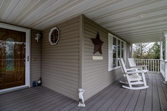 35425 Shakpays Cove Road, Kasota, MN 56050