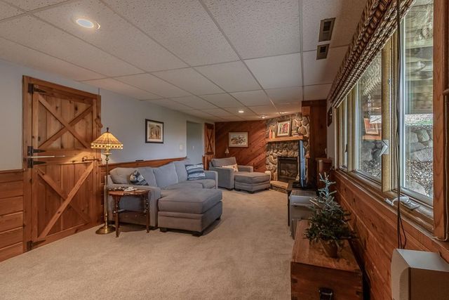 35425 Shakpays Cove Road, Kasota, MN 56050