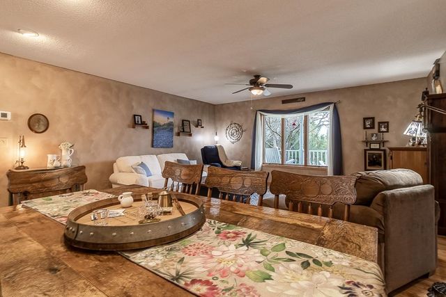 35425 Shakpays Cove Road, Kasota, MN 56050