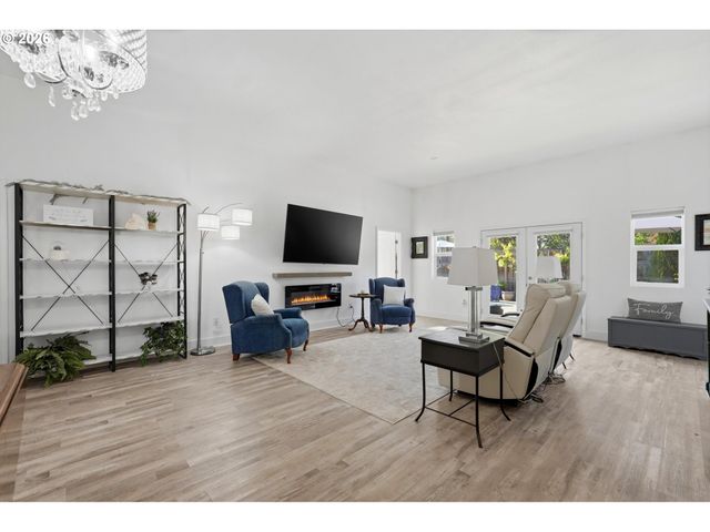 11165 Ne HURLEYS Ln, Newberg, OR 97132