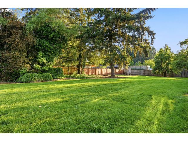 11165 Ne HURLEYS Ln, Newberg, OR 97132
