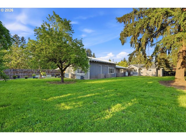 11165 Ne HURLEYS Ln, Newberg, OR 97132