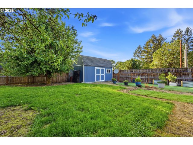 11165 Ne HURLEYS Ln, Newberg, OR 97132