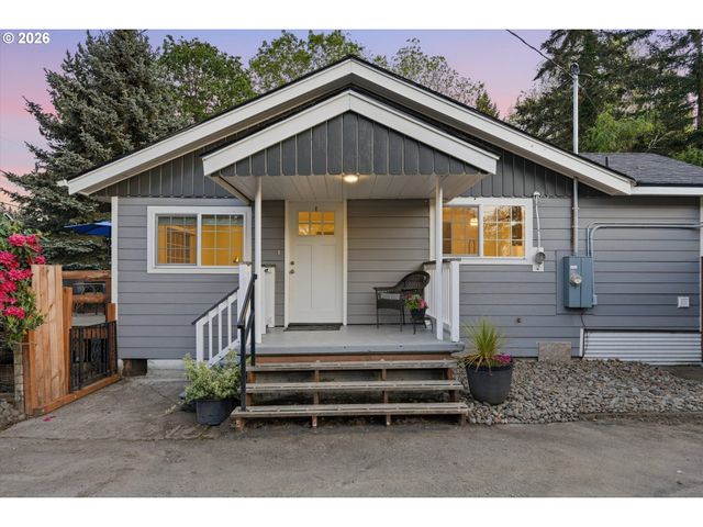 11165 Ne HURLEYS Ln, Newberg, OR 97132