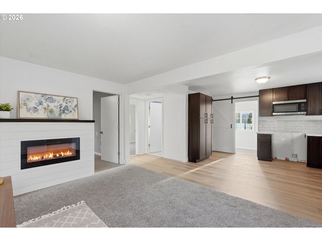 11165 Ne HURLEYS Ln, Newberg, OR 97132