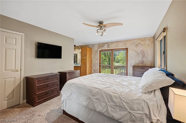 13014 Manor Drive, Chardon, OH 44024