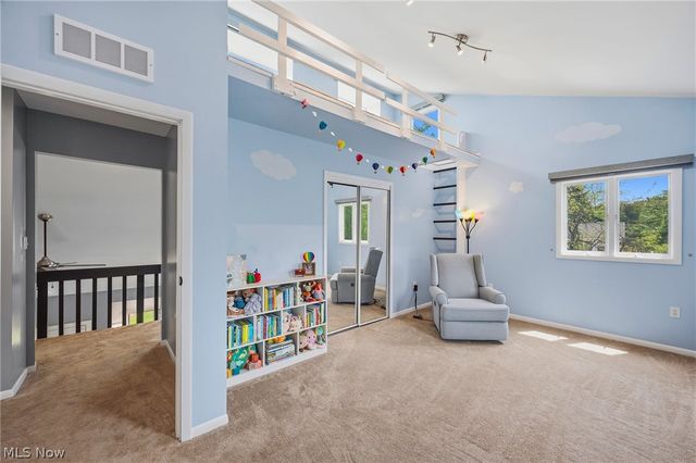 13014 Manor Drive, Chardon, OH 44024