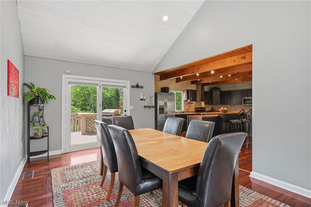 13014 Manor Drive, Chardon, OH 44024