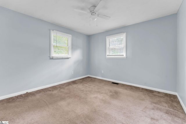 4921 S Pine Street, Spartanburg, SC 29302