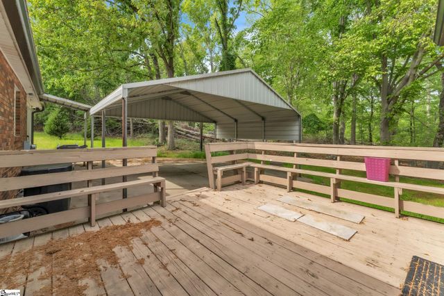 4921 S Pine Street, Spartanburg, SC 29302