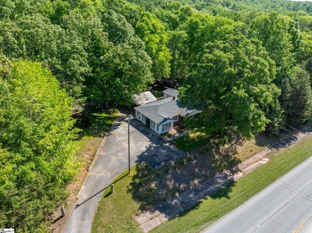 4921 S Pine Street, Spartanburg, SC 29302