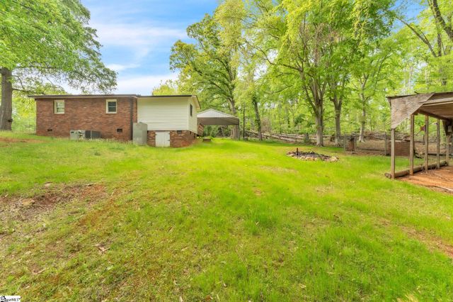 4921 S Pine Street, Spartanburg, SC 29302