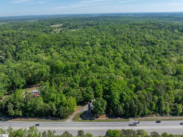 4921 S Pine Street, Spartanburg, SC 29302