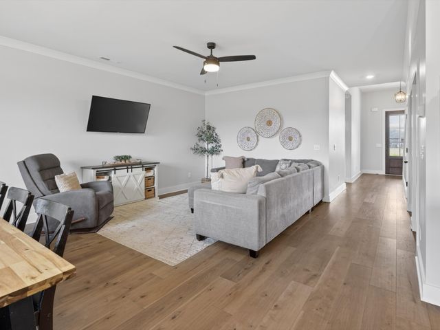 2514 Warners Ridge Dr, Chapel Hill, TN 37034