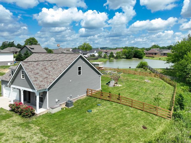 2514 Warners Ridge Dr, Chapel Hill, TN 37034