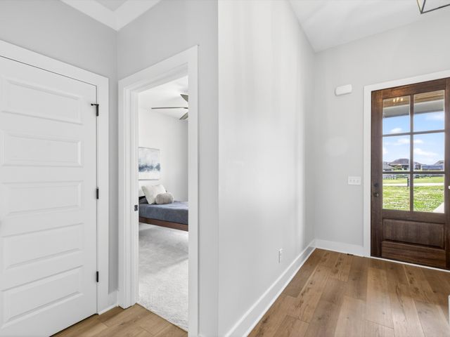 2514 Warners Ridge Dr, Chapel Hill, TN 37034
