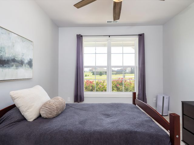 2514 Warners Ridge Dr, Chapel Hill, TN 37034