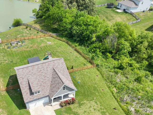 2514 Warners Ridge Dr, Chapel Hill, TN 37034