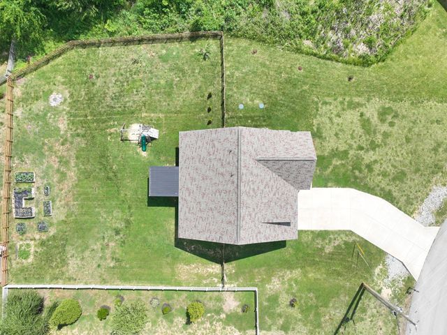 2514 Warners Ridge Dr, Chapel Hill, TN 37034