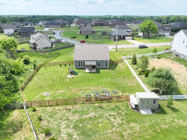2514 Warners Ridge Dr, Chapel Hill, TN 37034