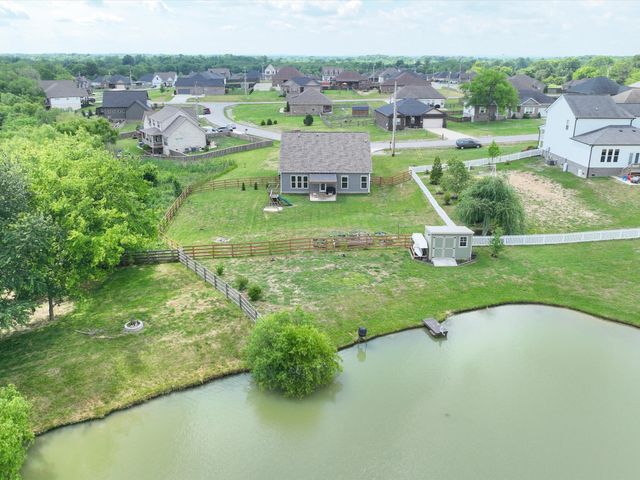 2514 Warners Ridge Dr, Chapel Hill, TN 37034