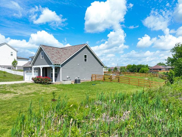 2514 Warners Ridge Dr, Chapel Hill, TN 37034