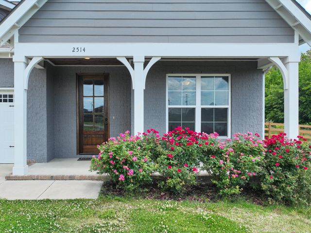 2514 Warners Ridge Dr, Chapel Hill, TN 37034