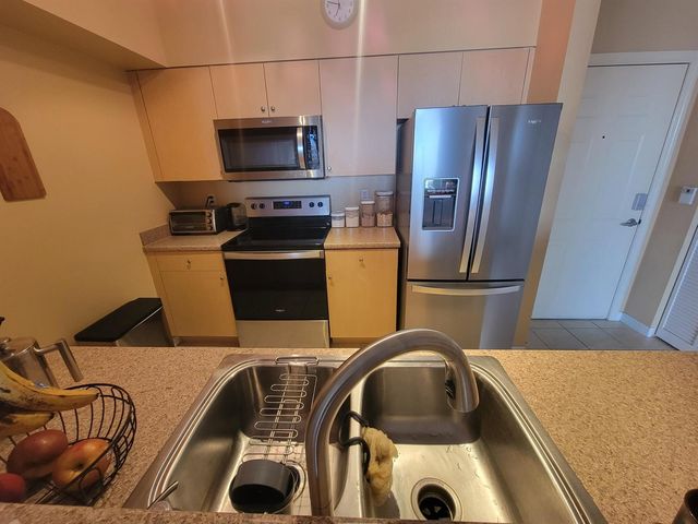 616 Clearwater Park Road 1207, West Palm Beach, FL 33401