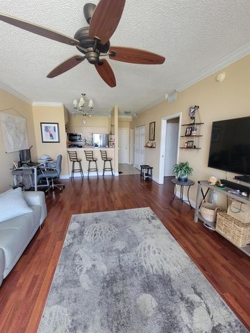 616 Clearwater Park Road 1207, West Palm Beach, FL 33401