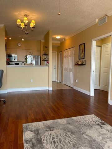 616 Clearwater Park Road 1207, West Palm Beach, FL 33401