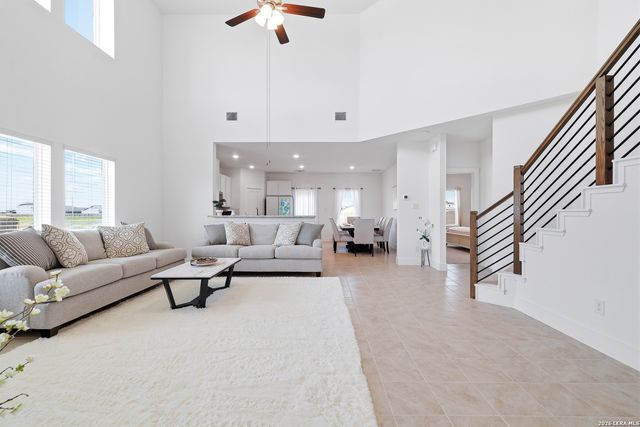 3716 Isaac Dr, Seguin, TX 78155
