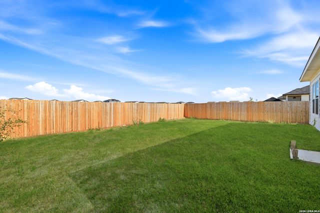 3716 Isaac Dr, Seguin, TX 78155