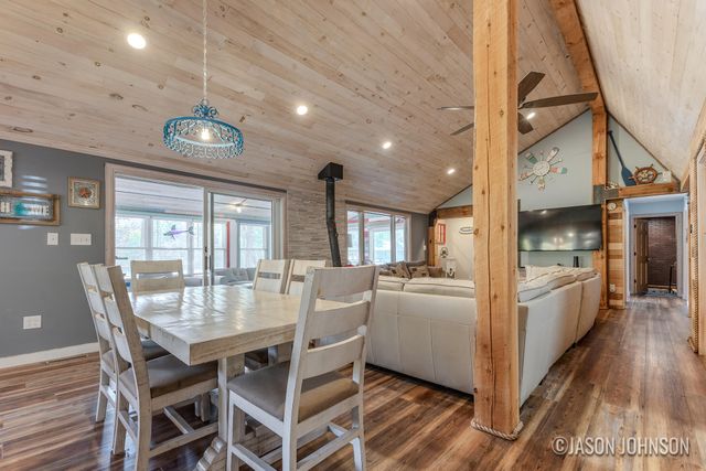 23941 Beers Road, Mesick, MI 49668