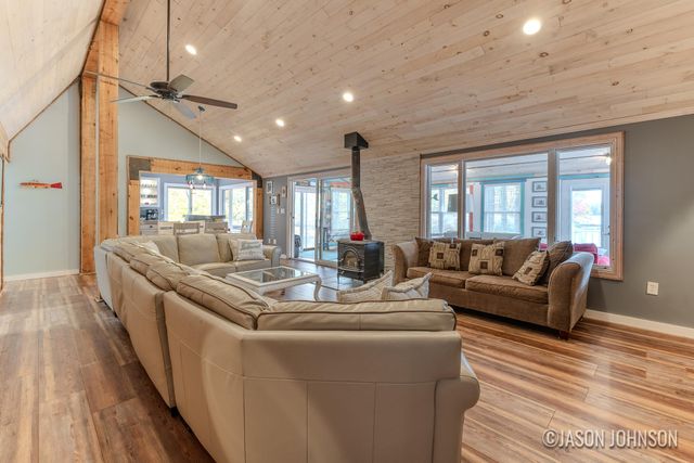 23941 Beers Road, Mesick, MI 49668