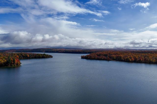 23941 Beers Road, Mesick, MI 49668